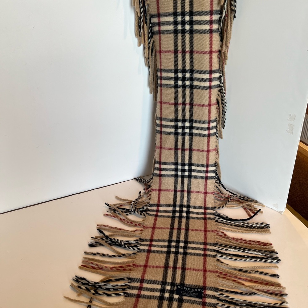Burberry 100% Cashmere Fringed Scarf - Picture 6 of 9